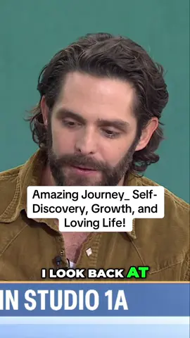Thomas Rhett’s music is more than just songs — it’s an amazing journey of self-discovery, growth, and loving life along the way 🌟❤️ His lyrics remind us to slow down, appreciate the little moments, and embrace every chapter. #ThomasRhett #CountryMusic #interview #music