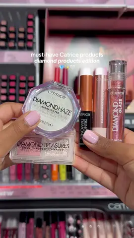 Add a little sparkle to your makeup bag ✨ Save this for your next shopping trip 🛍️  Products shown:  🤍 Diamond Glaze Lip Gloss in - 040 Diamonds Made Me Do It 🤍 Drunk‘n Diamonds Eyeshadow Stick - in 030 Bronzed Jelly Bliss 🤍 Diamond Haze Highlighter 🤍 Diamond Glaze Gloss Stick in - 050 Glitterally Perfect 🤍 Diamond Treasures Cream to Powder Eyeshadow in - 020 Fairy Dust #catrice #catricecosmetics #glittermakeup #glowingskin #drugstoremakeup 