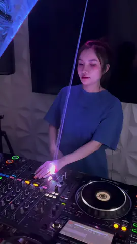 Kết nối tai nghe 🎧 đi♥️♥️