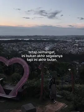 Senyumin aja😊 #CapCut #lagutimur #juanreza 