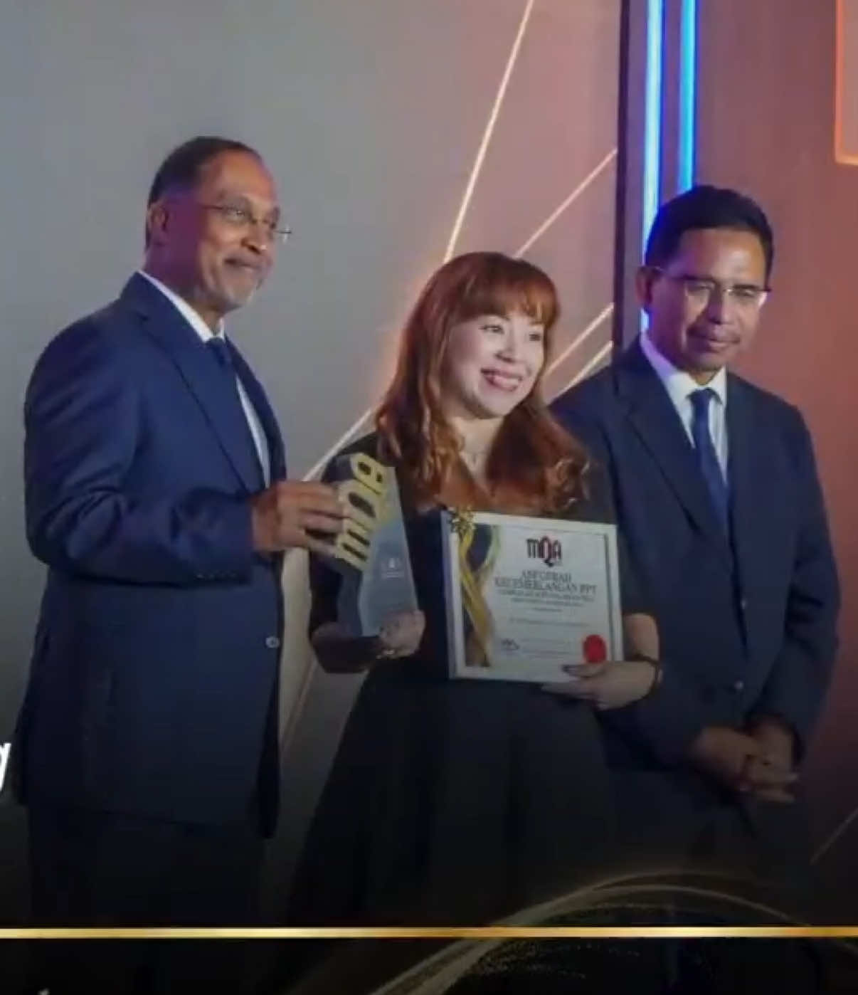 Big win for INTI! 🏆 We’re beyond proud to be named the winner of theHEP Excellence Award: Internal Quality Assurance (College Category) at the MQA Awards 2025! 🤩 🎥 Credit: @Agensi Kelayakan Malaysia  #INTIPride #MQAAwards #QualityExcellence #INTIExcellence