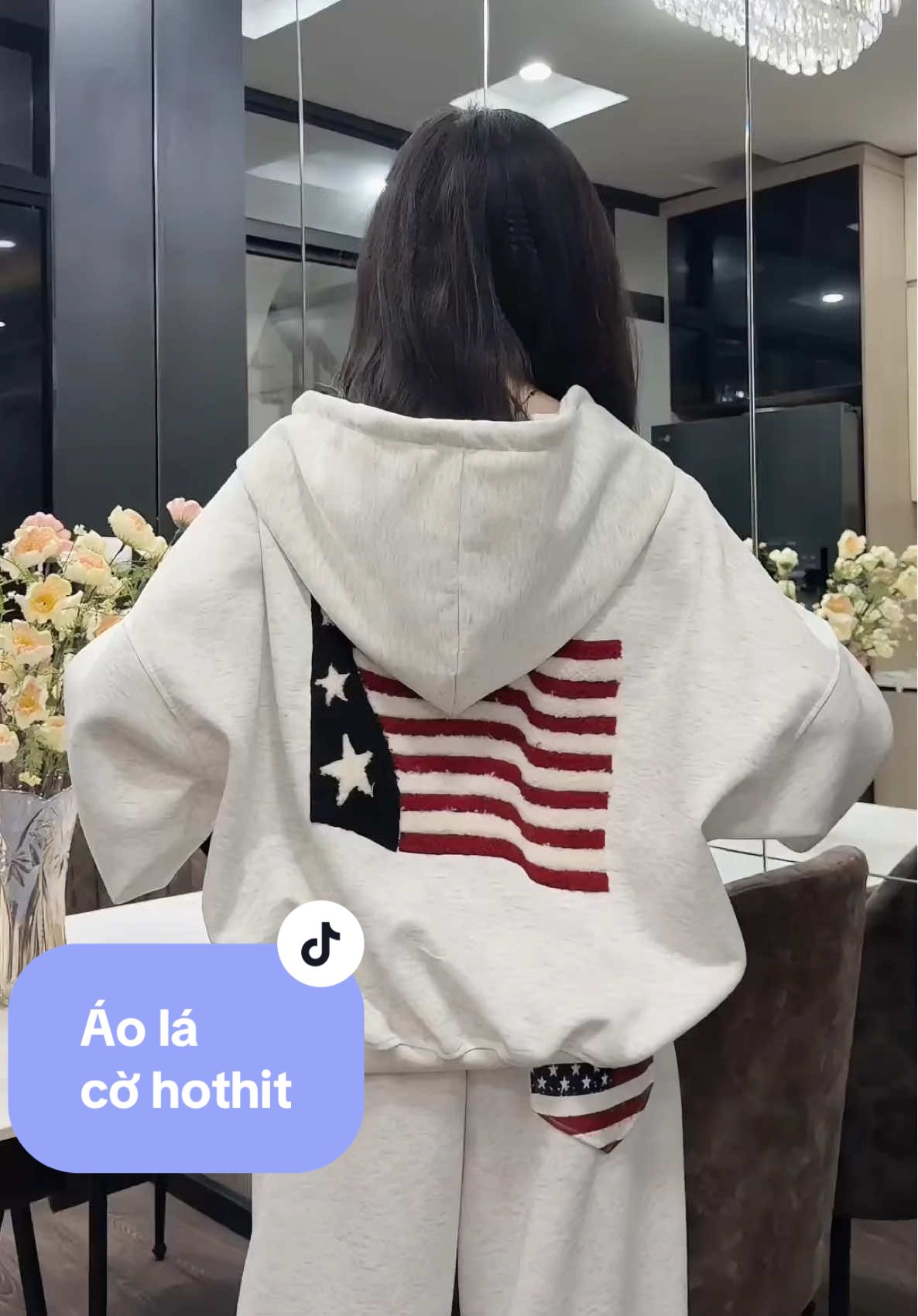 Áo nỉ lá cờ siêu hot ce ơii , mặc lên chất lắm nha . Siêu mê í #thoitrangnu #aoni #aokhoac #aokhoacni #aokhoacnu 