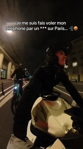 MAIS WHAAAAAAATTT DISPARU EN 2-2 ?????????? En plus il a coupé la moto au même moment ce qui a mis 1s de plus à la redémarrer… bref c’était pas son premier coup 🤬🤬🤬