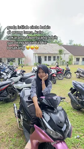 🫵🏻🥴#katakata #fotolive #4u #quotes #lewatberandafyp 