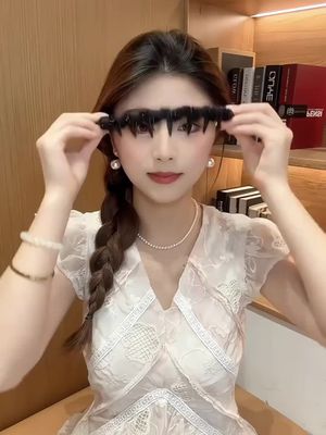 Cái kẹp tóc này đẹp quá, giảm giá trong thời gian giới hạn.