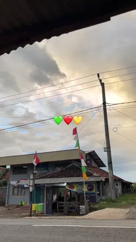 Bendera aja yoman masa kamu nga💛❤️💚#foryoupage #fypforyou #lewatberandafyp #yoman