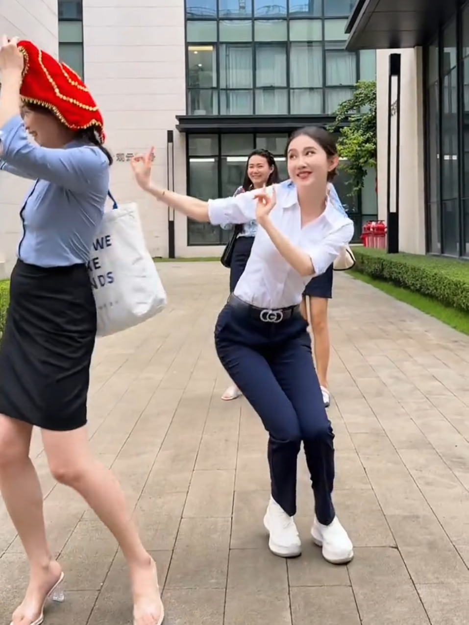 姊妹们说这歌太好听了~ #厂花 