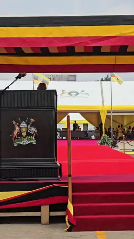 President Museveni after delivering his speech , see how he left the podium .