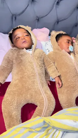 Get that birth control ladies 😭😭#triplets #cutebaby #fyppppppppppppppppppppppp 
