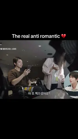 He can’t deny being a T i love him 😭 #txt #kpop #fyp #taehyun #satire 