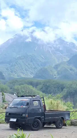 Pesona Merapi😍#sendikodawuh #merapil300community #l300_pickup #pickupindonesia #pickuptruck 
