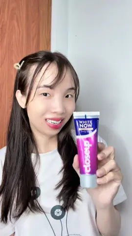 Muốn răng trắng mà không phải đi tẩy trắng răng tốn kém. Thì tham khảo mua kem đánh răng Closeup về mà dùng nhoa! #closeupVN #TínhNữ #Trangbattong3x #HợpTáccùngUnilever