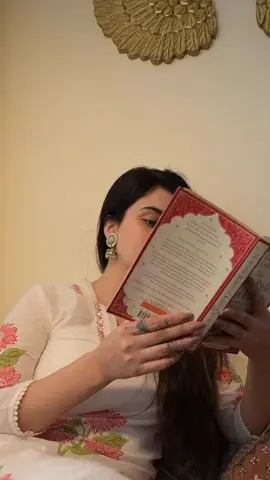 شوہر  کا حوصلہ بڑھانے کے لیے بلاوجہ ہی چیخیں مارنی پڑتی ہیں۔  ہ#fy #viral #foryou #newvideo #newvideo #for #trending #karankhanmusic 
