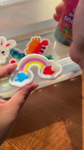 Este juguete mágico es la razón por la que mi hija de 6 años puede jugar tranquila una hora entera sin pedirme la tablet.#squishy #creativekids #kidsactivities #timetome #quiettime 