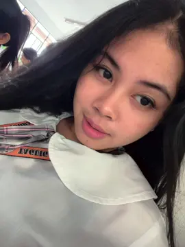 grabe ang eye bags 