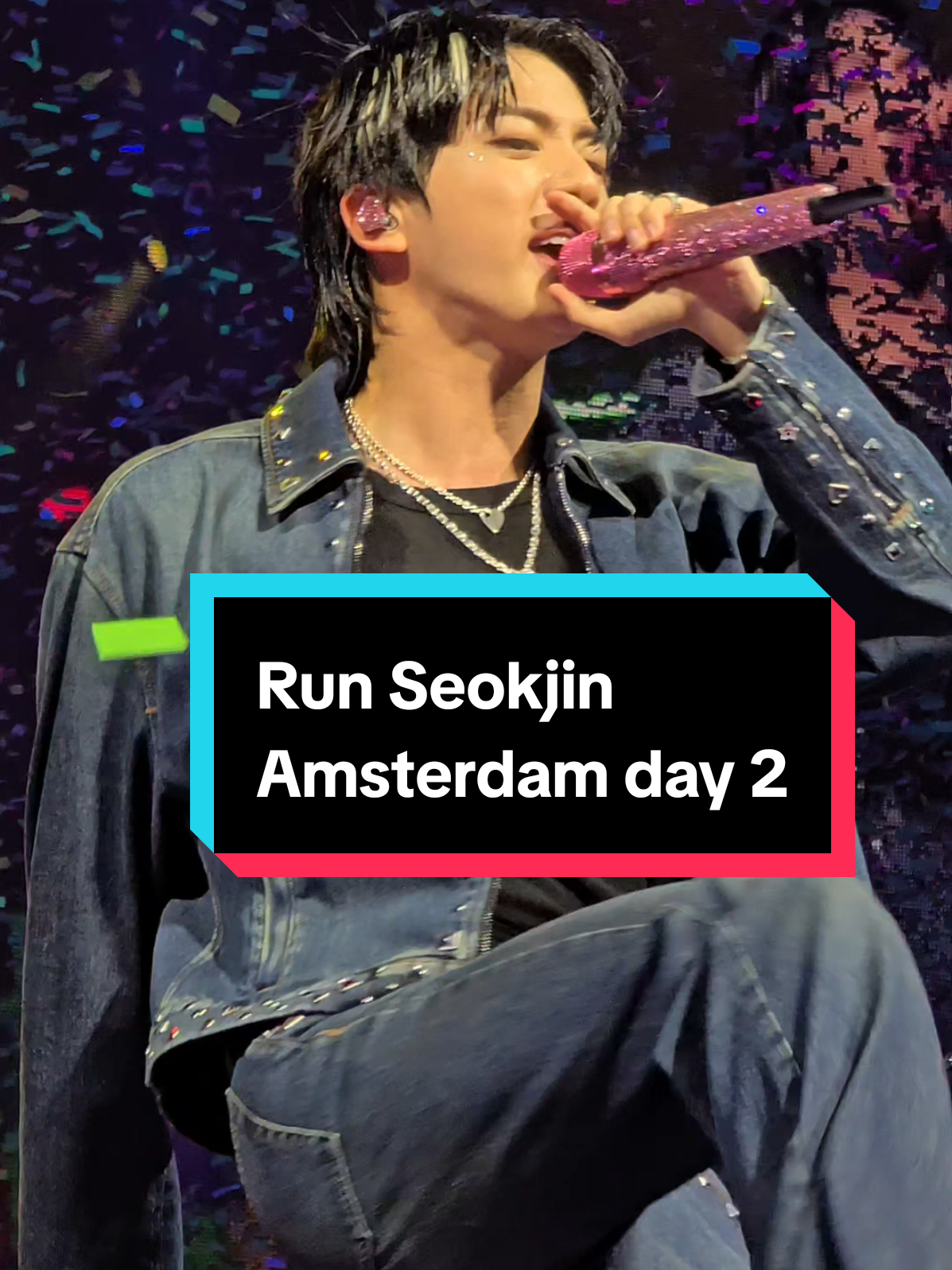 I still have many many fancams to post lol #fancam #amsterdam #runseokjin #jin #dynamite 