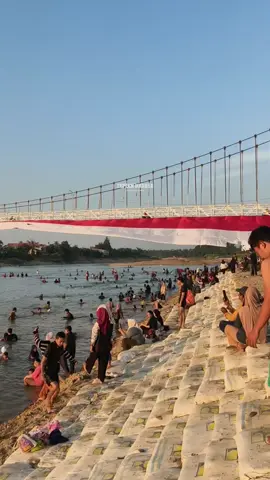 Terpantau masih jernih air sungai batang kuantan,semoga jadi tempat wisata Tepian Narosa  #viral #tepiannarosakuansing #fyp #pacujalurmendunia 