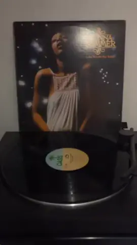 #donnasummer #lovetoloveyoubaby #albumanniversary #vinyl #vinylcheck 