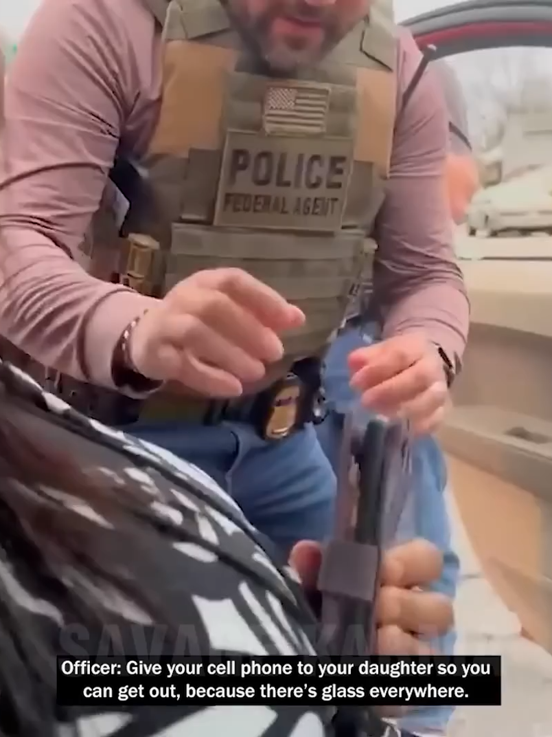 Karen ACTUALLY Messes With The WRONG GUY...  Moments of INSTANT KARMA to Karens Caught on Camera 74