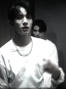 เฟี้ยวไม่เฟี้ยวก็ทำแฟนคุณเหลียว #heeseung 