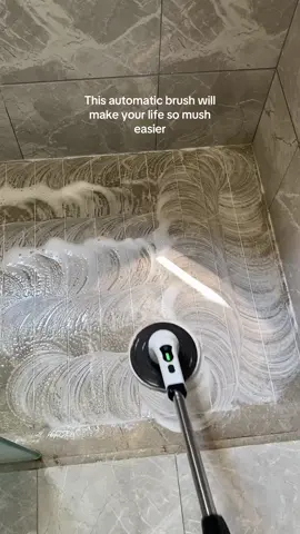 Shower cleaning hack!  So easy to clean with it 👏🏻 #cleanbrushes #cleaning #cleaningtiktok #cleaningbrush #electricbrush 