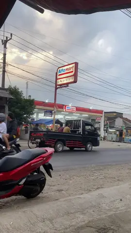 #CapCut  R