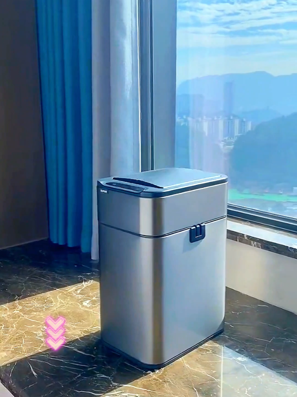 ➡️ Thùng Rác Cảm Biến Chuyển Động Thông Minh - Tự Động Đóng Mở - Không Cần Chạm Tay . ➡️ Thiết Kế Thông Minh , Hiện Đại Sáng Trọng - Sạc Pin Qua USB.  . #thungrac #thungracthongminh #thungraccamung #giadungtienich #giadungtienloi 