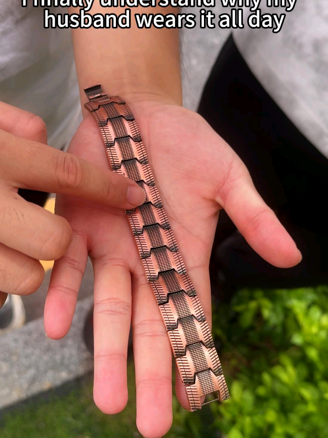 Why my husband never takes off this bracelet? #copperbracelet  #magneticbracelet  #jointpainrelief  #bettersleep  #energyflow  #wellness  #healthmatters  #SelfCare  #tiktokfinds  #giftidea  #healthylifestyle  #painrelief  #healingbracelet  #mindbodyhealth  #familywellness 
