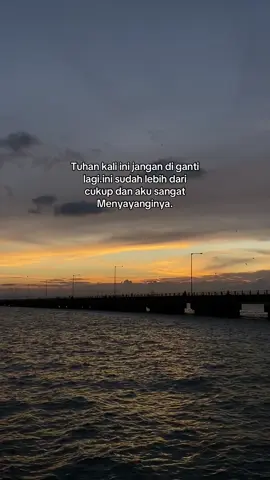 Tagpasangankalian🕊️🫶🏻#fypstory #sadstory #xyzbca #lewatberandafypシ #fypviralシ #trending #storywa #xybcaa 