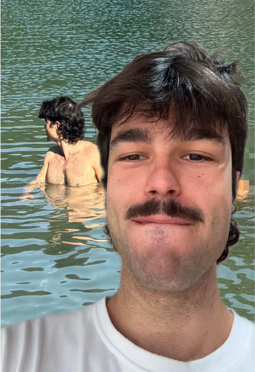 ¿Es un remolino o me voy a quedar calvo como una sepia? Os leo 