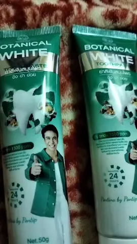 ยาสีฟัน BOTANICAL WHITE ยาสีฟันสมุนไพร ของ ข่า ข่อย ทำให้ฟันขาวสะอาด ลดกลิ่นปากเหม็น สนใจสนค้ากดที่ตะกร้าได้เลยค่ะ