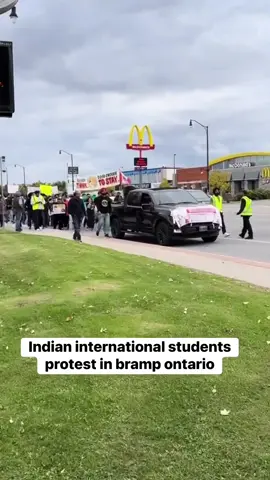 #indian international students protesting in Ontario 