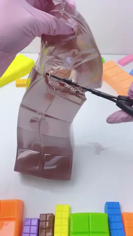 SQUISHY ASMR 🍫🍫 Dubai Chocolate #asmr #satisfying 