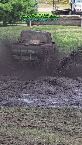 Muk'N Ford Ranger! #GripNripClips #mudbog #trucks #mudding #mudtrucks 