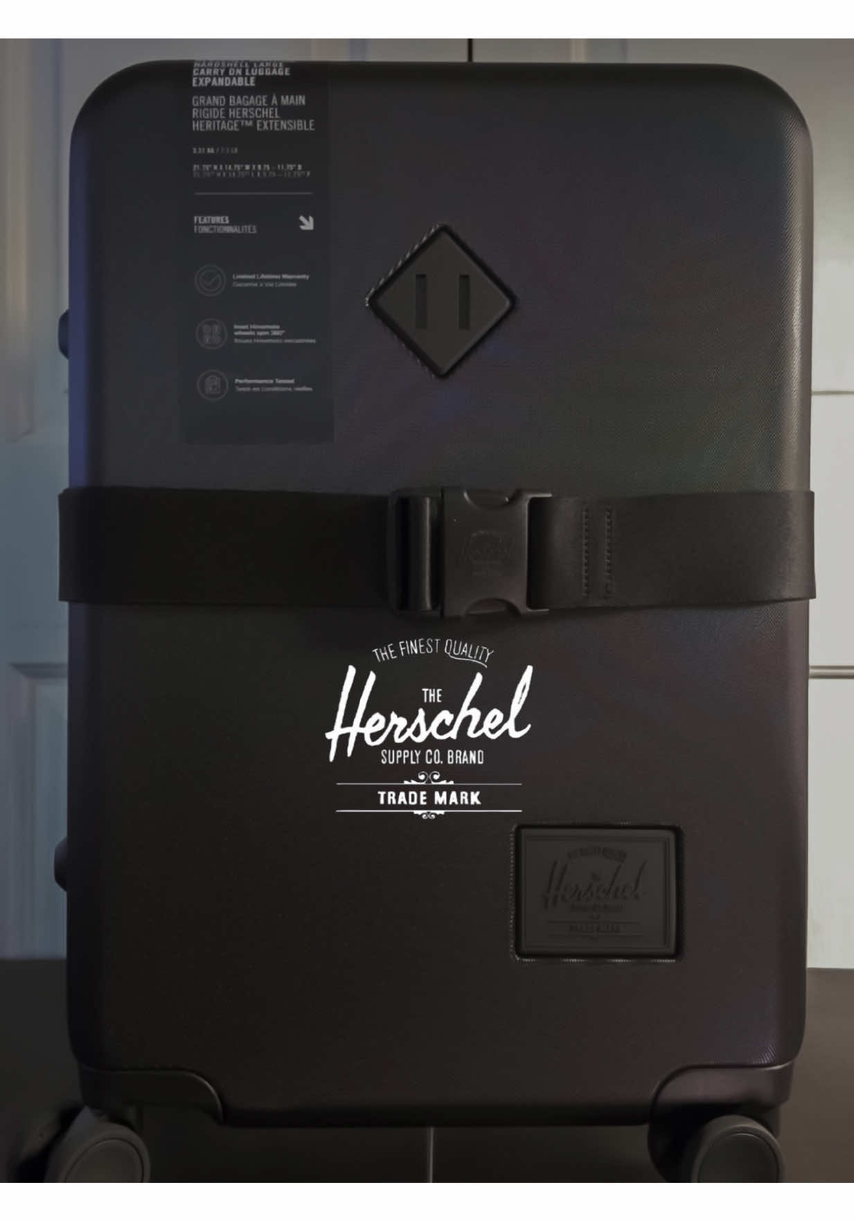 Unboxing The Herschel Heritage™ Hardshell Large Carry On Expandable - 42L. Makes Traveling Light Easy, With Alittle Extra Room. Bought The Medium Check In Size And Loved It So I Had To Grab This One Too.  @herschelsupply  If You’re Shopping For Luggage, Highly Recommend  📸 - DJI OSMO Pocket 3 @DJI Official @DJI Osmo  #Travel ##Luggage#Vacation #Unboxing #FYP 