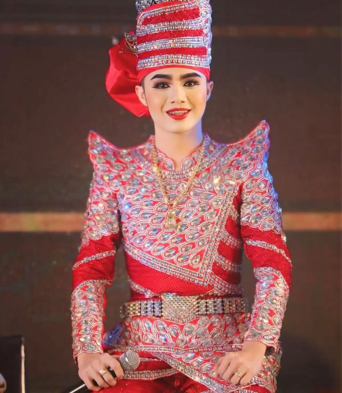 น้องหายไปไหน คิดถึงน้องมากๆคับ สบายดีหรือเปล่า มึคนนึเค้าบอกว่าน้องออกจากคณะแล้ว เรื่องจริงไหมคับ 🥺 #คณะศรรามน้ําเพชร #น้องโดนัทเอนกลาภ #สมเด็จน้อยอเนกลาภ 