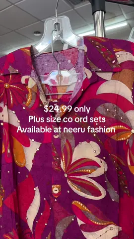 #creatorsearchinsights #foryoupage #nepalitiktok #neerufashion #coords 
