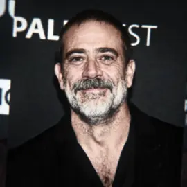 joining the trend hi !  #jeffreydeanmorgan #jdm #fyp 