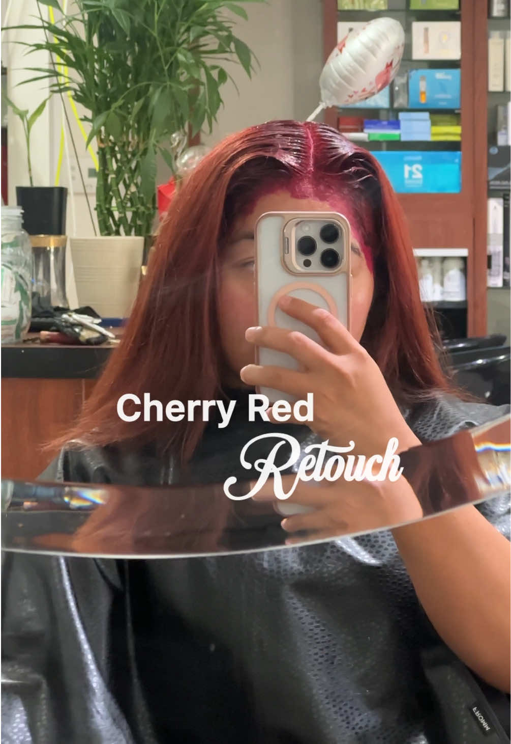 was heavily due to for a hair retouch amigas, do we love???? Because I do 🍒🍇💇🏽‍♀️ #haircut #cherryred #cherrycolahair #fallhair 