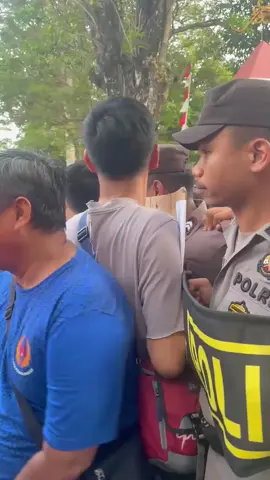 Jail banget sih lo bang😁😁#demo#demolucu #lucu_ngakak 