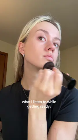 the best way to stay the day #21savage #MakeupRoutine #morningroutine 
