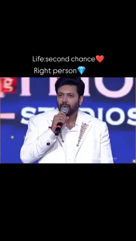 Right person right time ❤️💯 bright future 😘 #gem #rightperson #righttime  #shinning #lovelife 