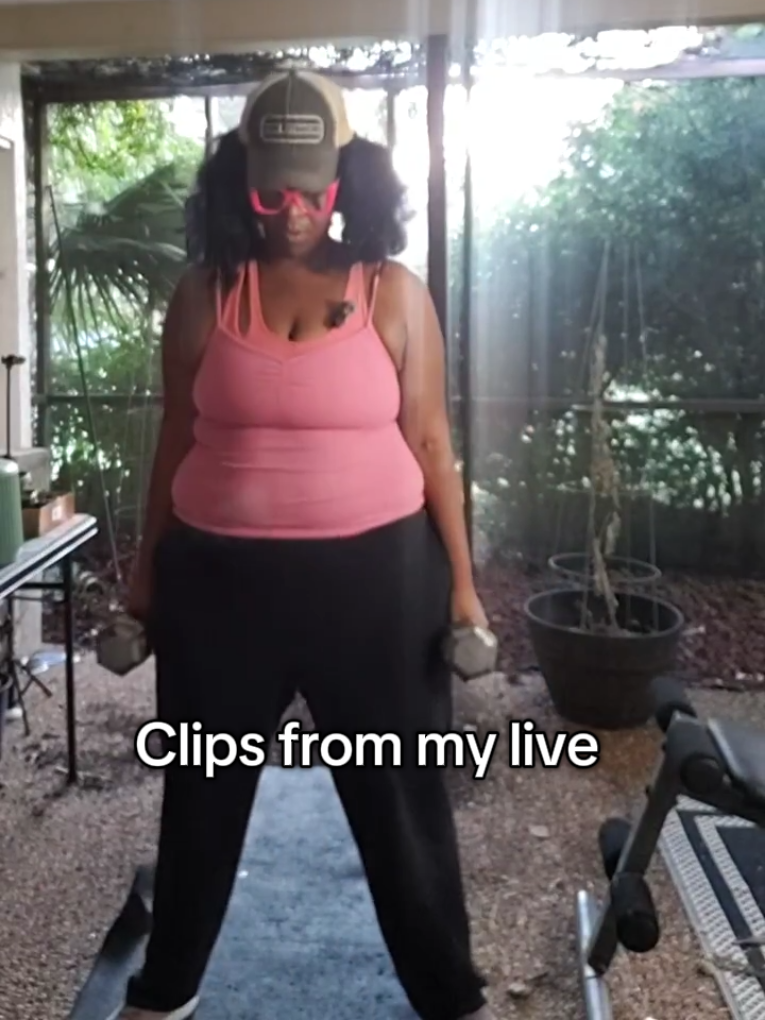 This morning I went live and did my strength workout. Thanks for all 4 of yall for stopping by😅😊 I'll be back on Friday morning.  #tiktoklive #livehighlights 