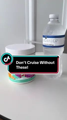 Vacation tip: Bring your normal supplements from home on vacation. Helps me stay on track, in a routine, makes me feel great and helps remind me of my goals and not go crazy with unlimited food!  #alaninu #alaninutrition #supplements #healthy #traveltip 