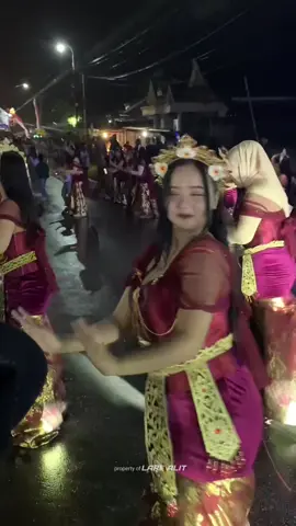Tambah gemoy aee #larealit_official #soundkarnavalindonesia #kedawungnglegokblitar 