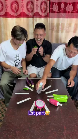 Part 365 #funnygame #funnyvideos #newgame #gameplay #foryоu  Bottle spin with veg challenge game😂