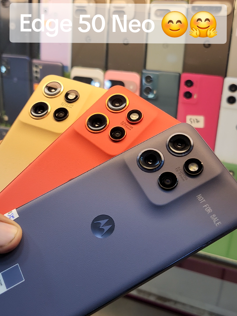 Motorola Edge 50 New 😇 ♥️{LTPO P-OLED, 1B colors, 120Hz}🤯 Edge 50 New 🤗 8GB RAM  256GB Storage  LTPO P-OLED, 1B colors, 120Hz 🤯 Single sim $ Dual sim  4000mAh Powerful Battery🔋  68W fast charging 🔌 PTA approved ✅  Pta lifetime warranty 🤝  condition 10/10 A+++ 🐣 Reset & Update ♦️All Banking Apps Working💯 ♦️Best Price 12/256 Dual sim 55000 ♦️ Best Price 12/512 Dual sim 65000 100% Original USA Used Stock 🇺🇸 Sealed Phone Water Pack 💦 10/10 Brand New 🐣 Condition A+++ 7 Days7️⃣ Money Back Checking Warranty 💸 Muhammad Bilal  03216269844 #Motorola  #edge  #50new #256Gb  #ptaapproved✅ 