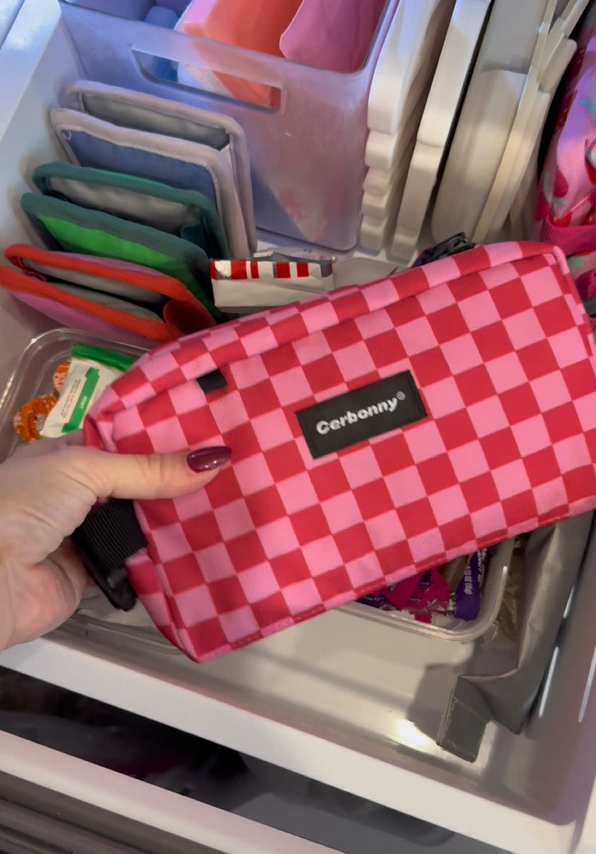 Pack a spooky snack box. #snackbox #snackbag #halloween #tiktokshop #lunch 