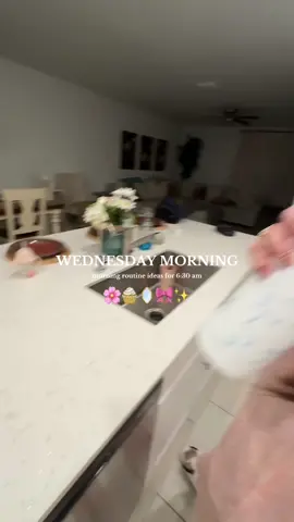 6:30 am morning routine as a mom content creator 💭☀️ dedicating this sound to the TikTok algorithm bc bruhhhh the views… low key have me crying 😭 tell me in the comments what’s ONE thing you have to do in your morning routine + are you an early riser? 🌸 #morningroutine #morningreset #dailyvlog #momvlog #contentcreatortips 