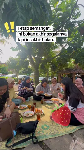 #CapCut sarapan dengan menu dan pemandangan yang indah 🍓🍒😍😍. #fyp #kopiklotokjogja #jogja #latepost   
